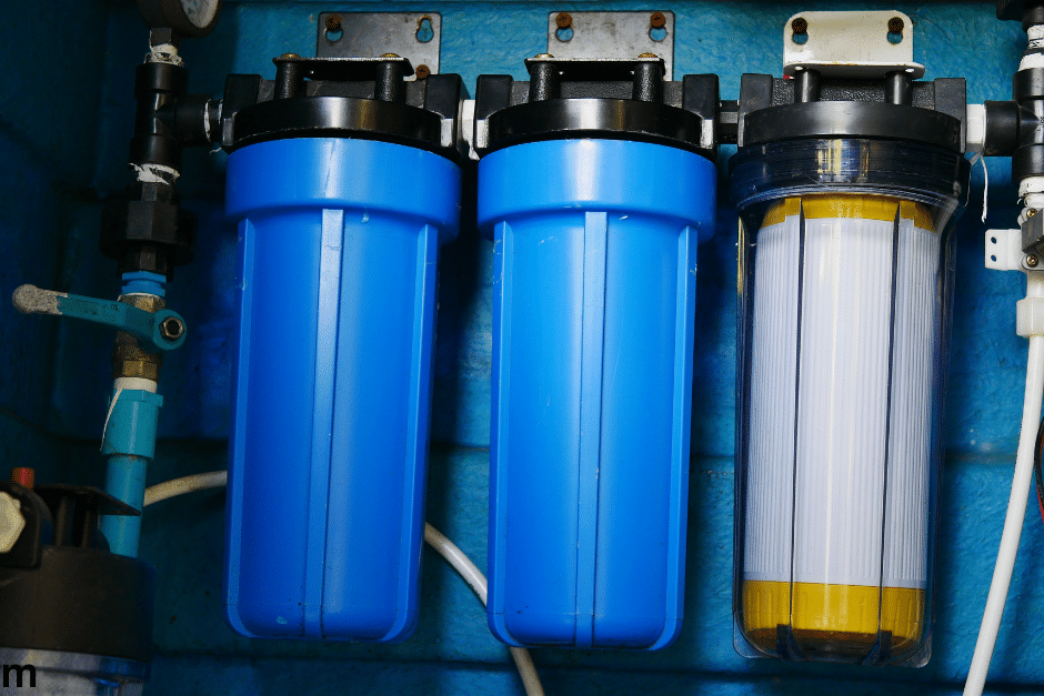 Reverse osmosis water filtration system for home drinking water